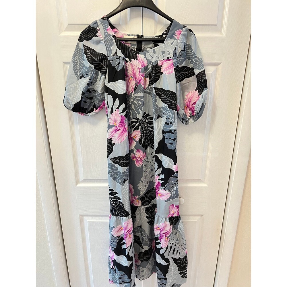 Vintage Helena’s Hawaiian Kaftan Dress‎ Floral Muumuu Dress Grey/Black One Size